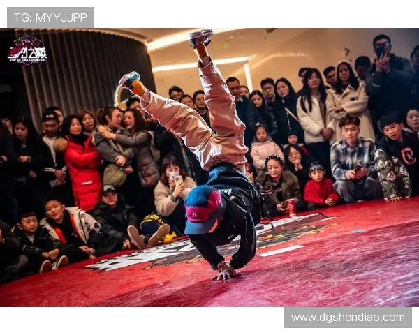 重庆街舞队与成都街舞队赛后复盘灵活性对比分析与启示